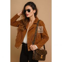 Giacca corta da donna in pelle scamosciata marrone con frange – Stile western cowgirl di Leather Clothings