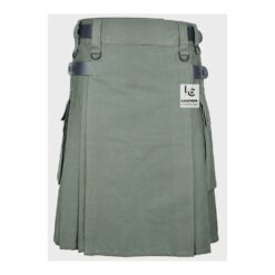 Men’s green Scottish utility cotton kilt with cargo pockets and adjustable waist straps